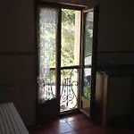 Casa De La Tila
