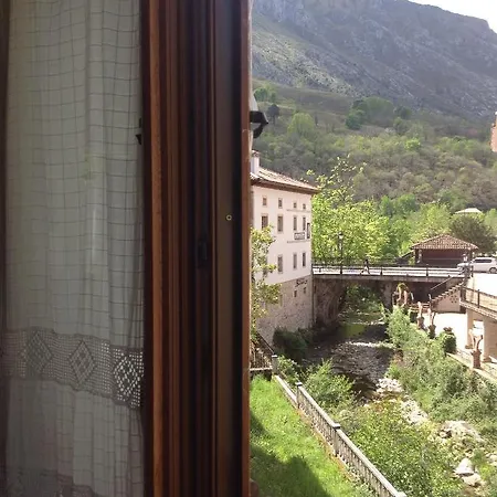 Casa De La Tila Arenas De Cabrales