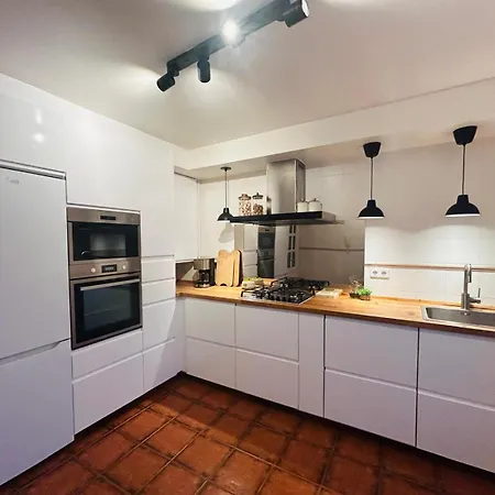 Casa De La Tila Daire *