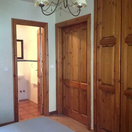 Casa De La Tila Daire Arenas De Cabrales