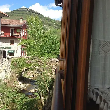 Casa De La Tila * Arenas De Cabrales